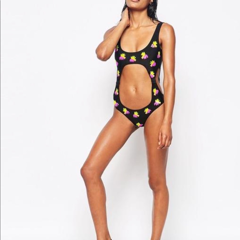 Beach Riot Jamaican Shakin Onepiece Swimsuit M